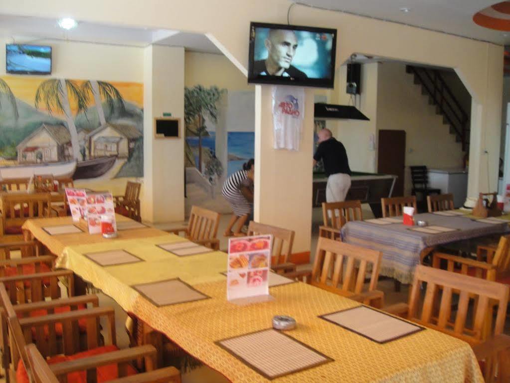 Malee Guesthouse And Restaurant Pattaja Kültér fotó