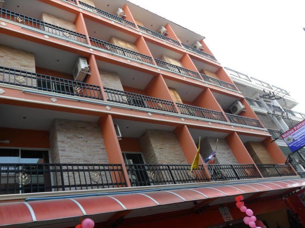 Malee Guesthouse And Restaurant Pattaja Kültér fotó